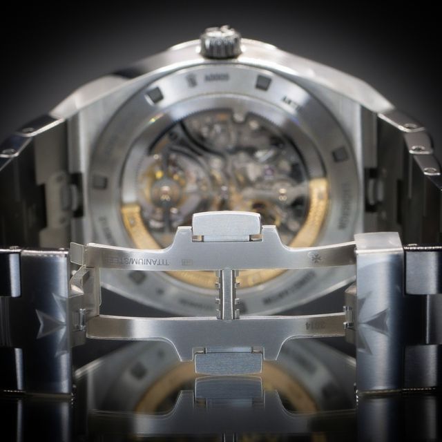 Vacheron Constantin Overseas 6000V/210T-B935 Image 7